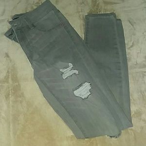 Size 2 Skinny Ripped Jeans